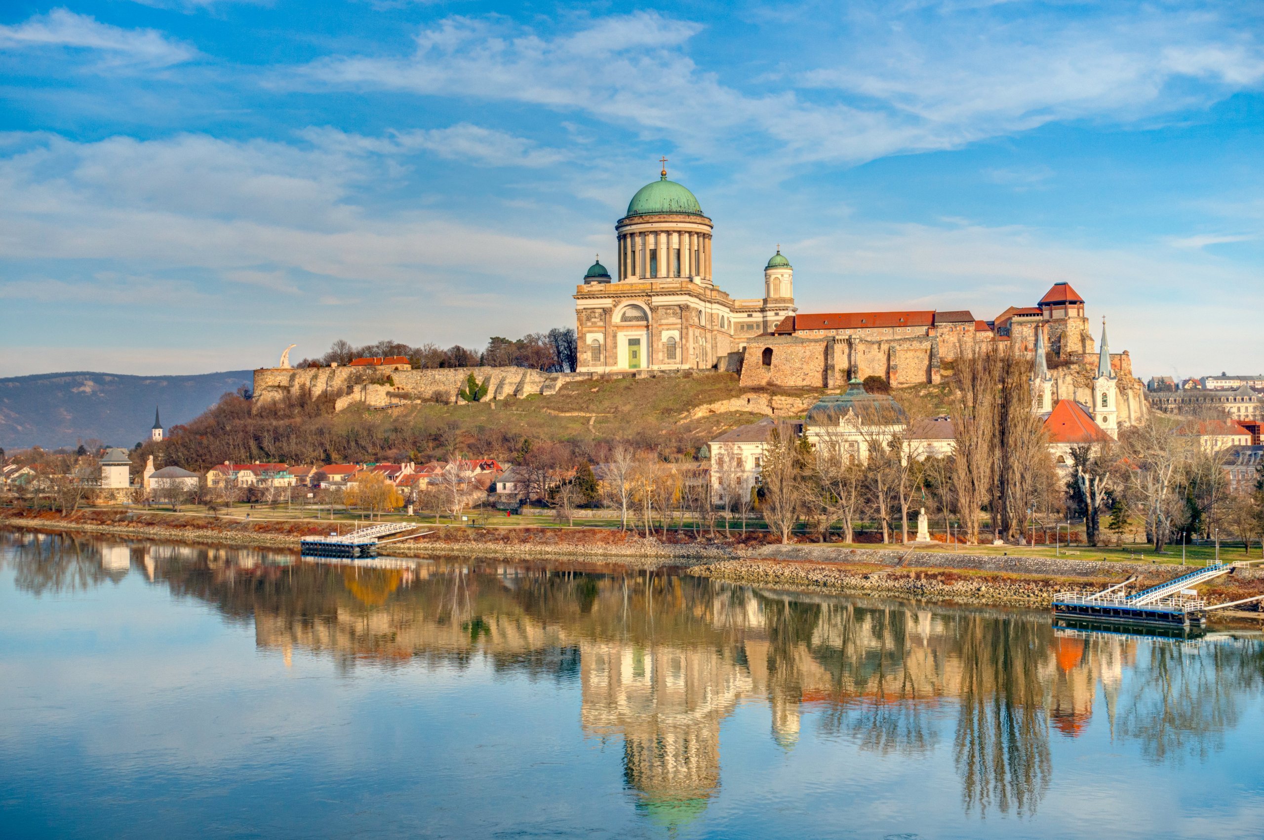 Ost Ihomsk Bazilika N V T Va A Vstupn Cestujlevne