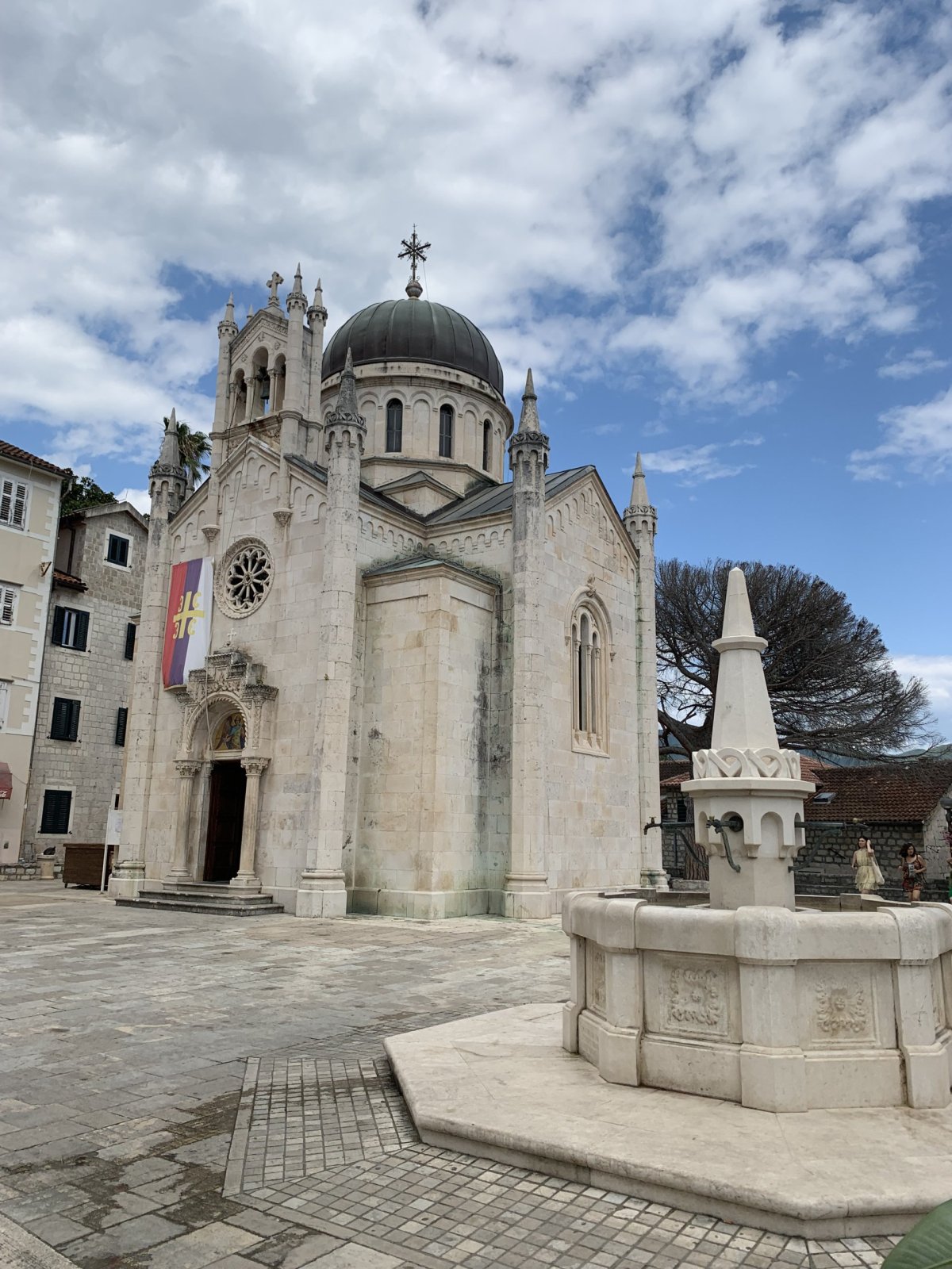 Herceg Novi - kostel archanděla Michaela