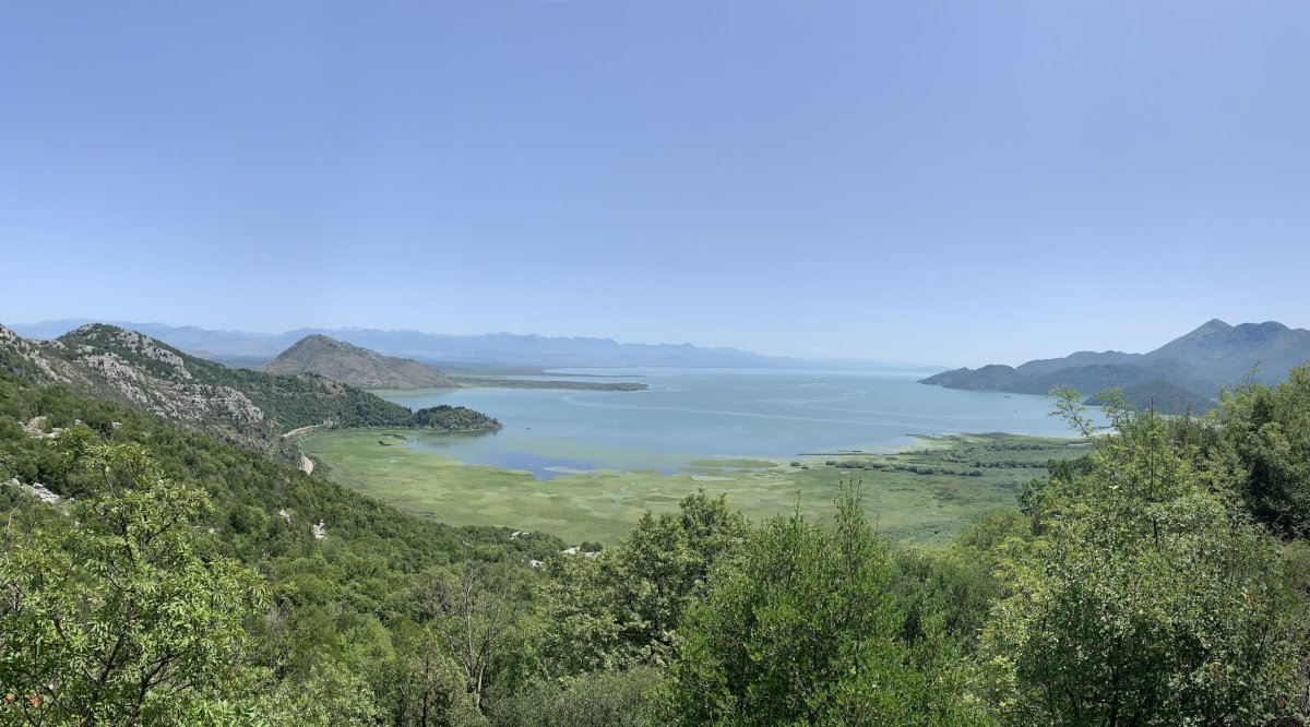 Vyhlídka na Skadarské jezero