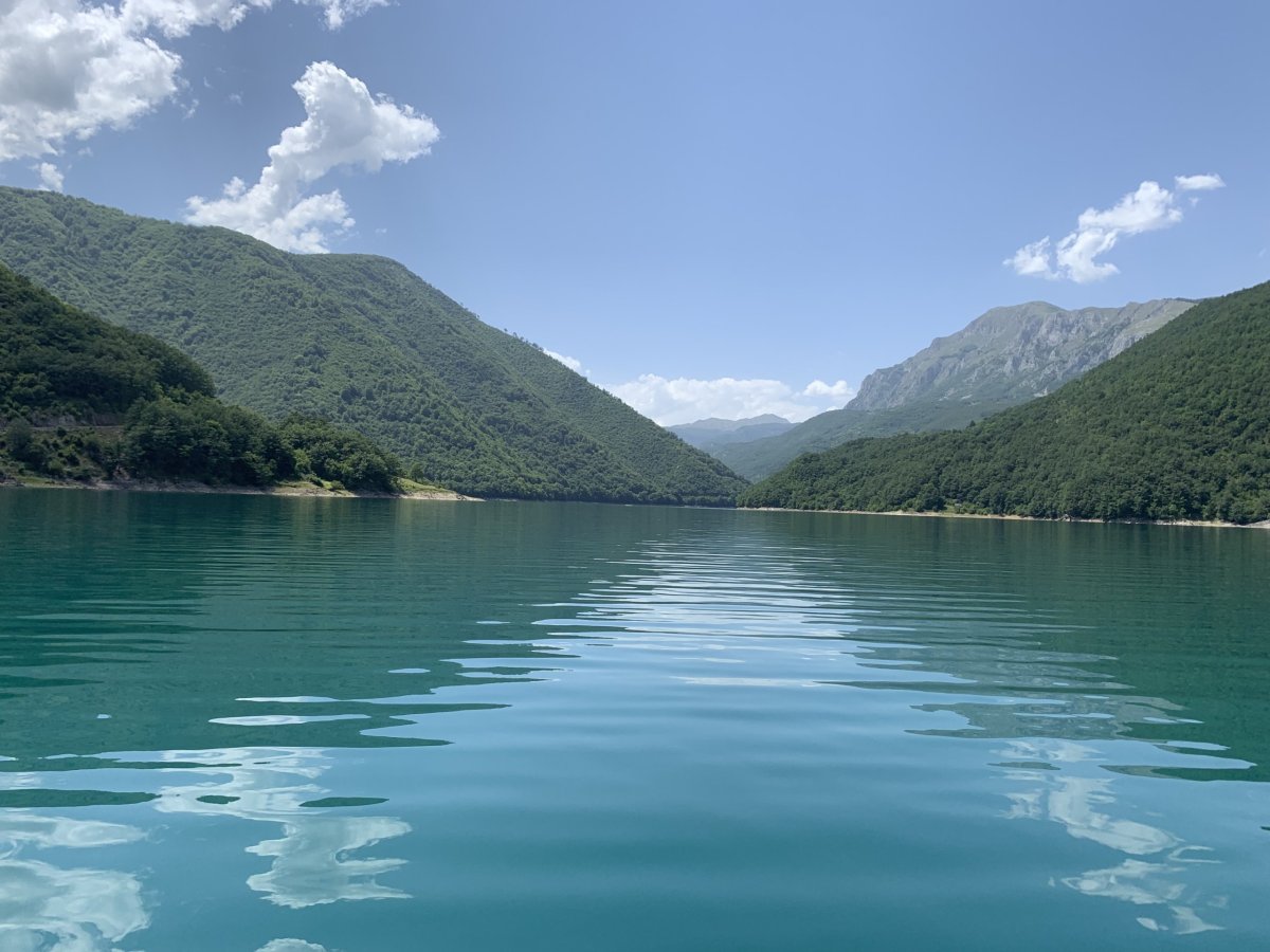 Pivské jezero