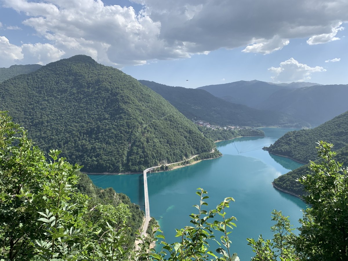 Pivské jezero