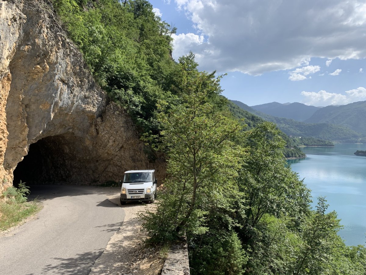 Tunel i Pivské jezero :-)