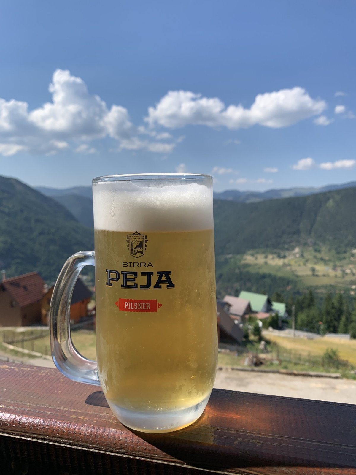 Zasloužené místní pivo Peja