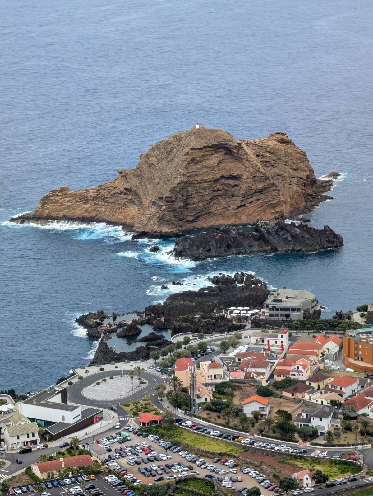 pohled na bazénky v Porto Moniz