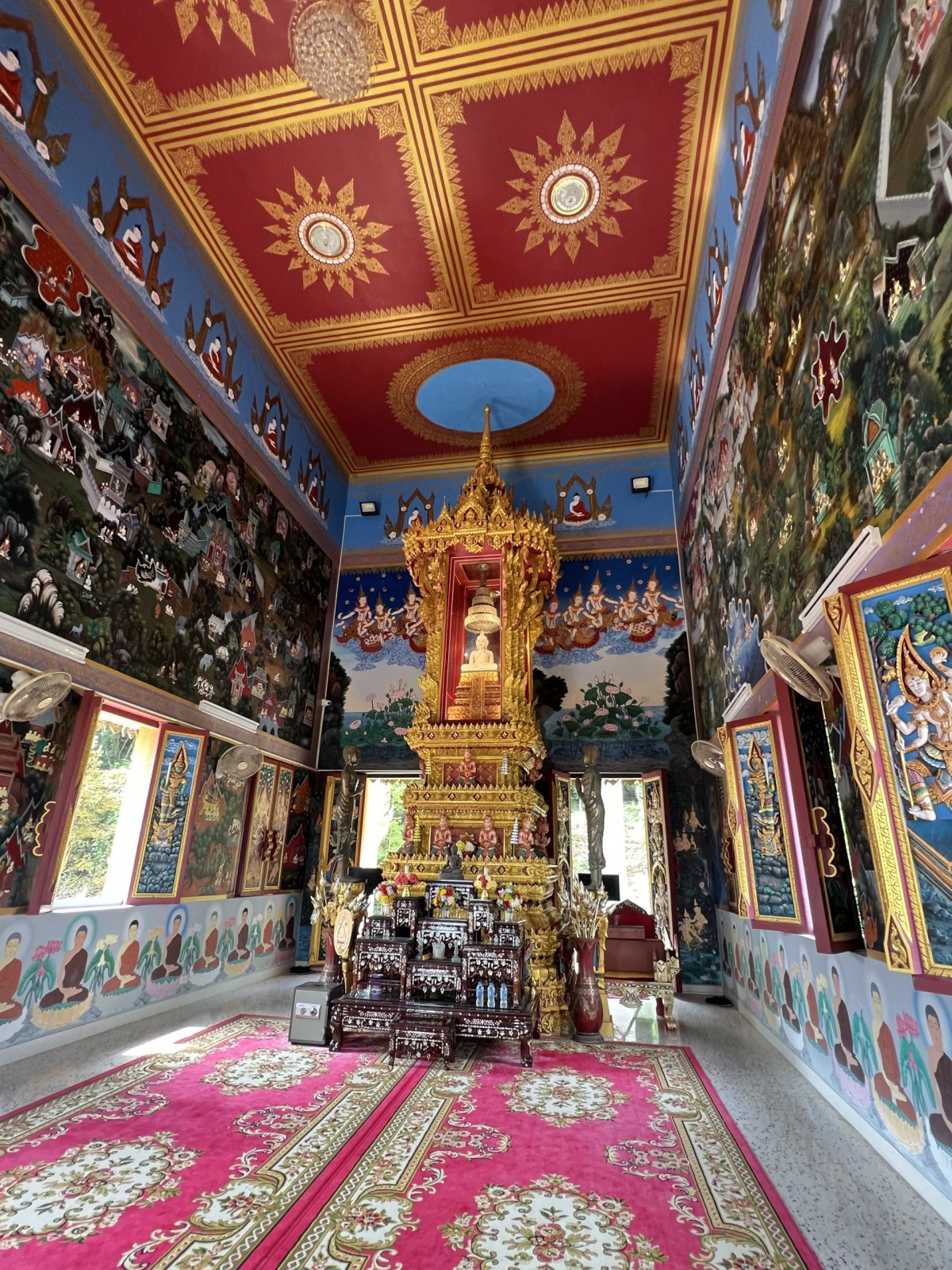 Wat Khao Rang