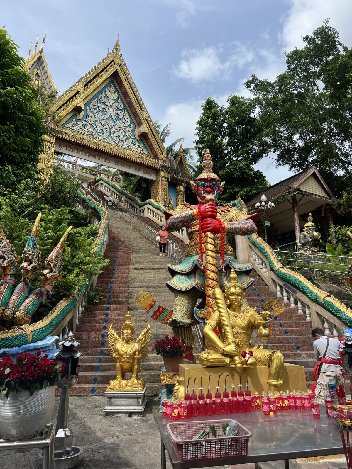 Wat Khao Rang