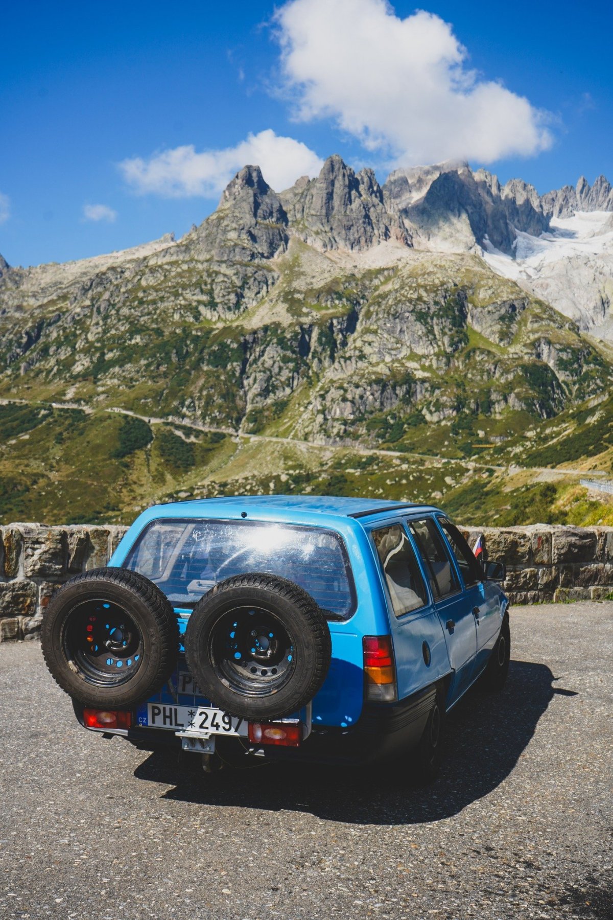 Auto stále zapomínáme fotit, ale tahle se povedla.