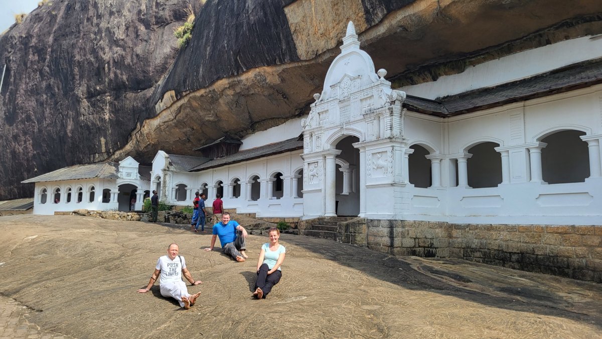 Dambulla Cave Temple