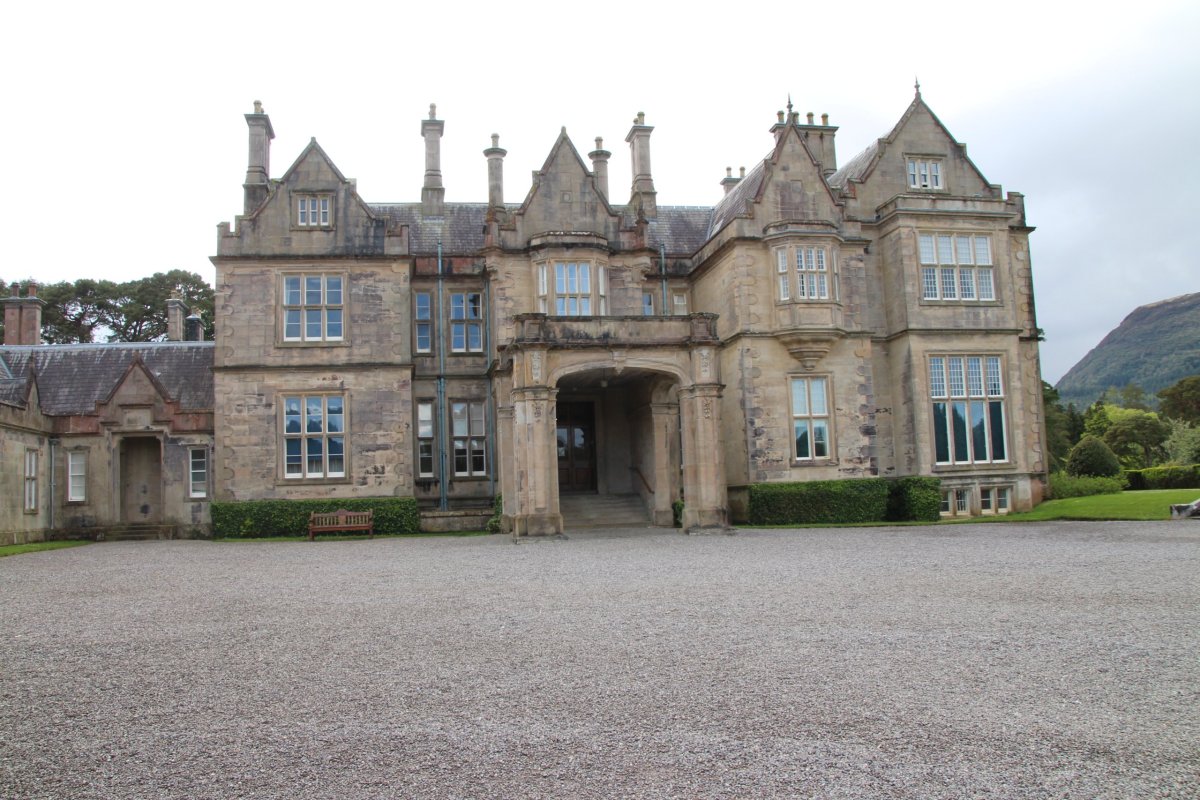 Muckross House