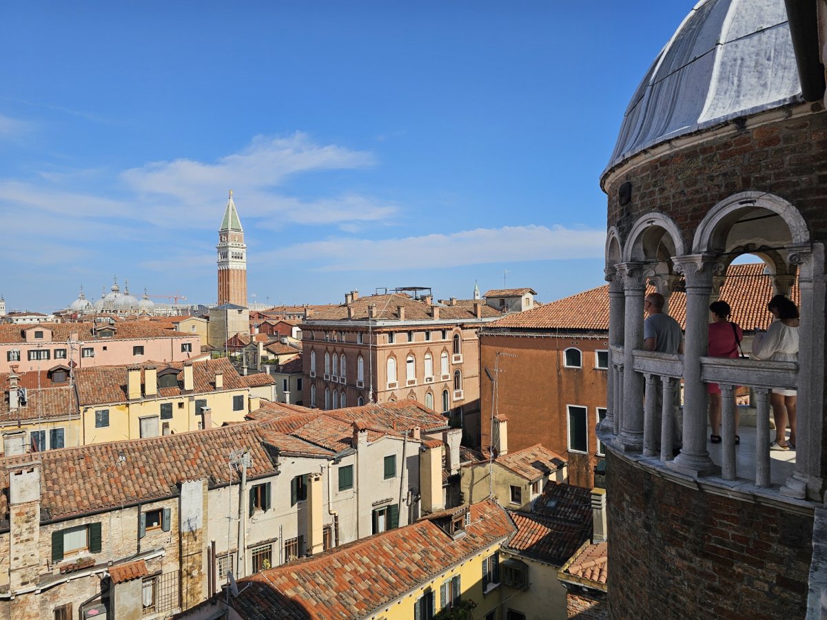 Výhled z Palazzo Contraini del Bovolo