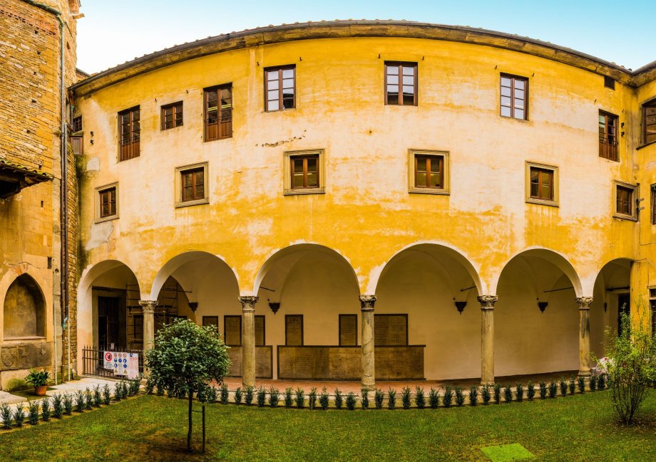 Casa Di Dante - Florencie | Cestujlevne.com