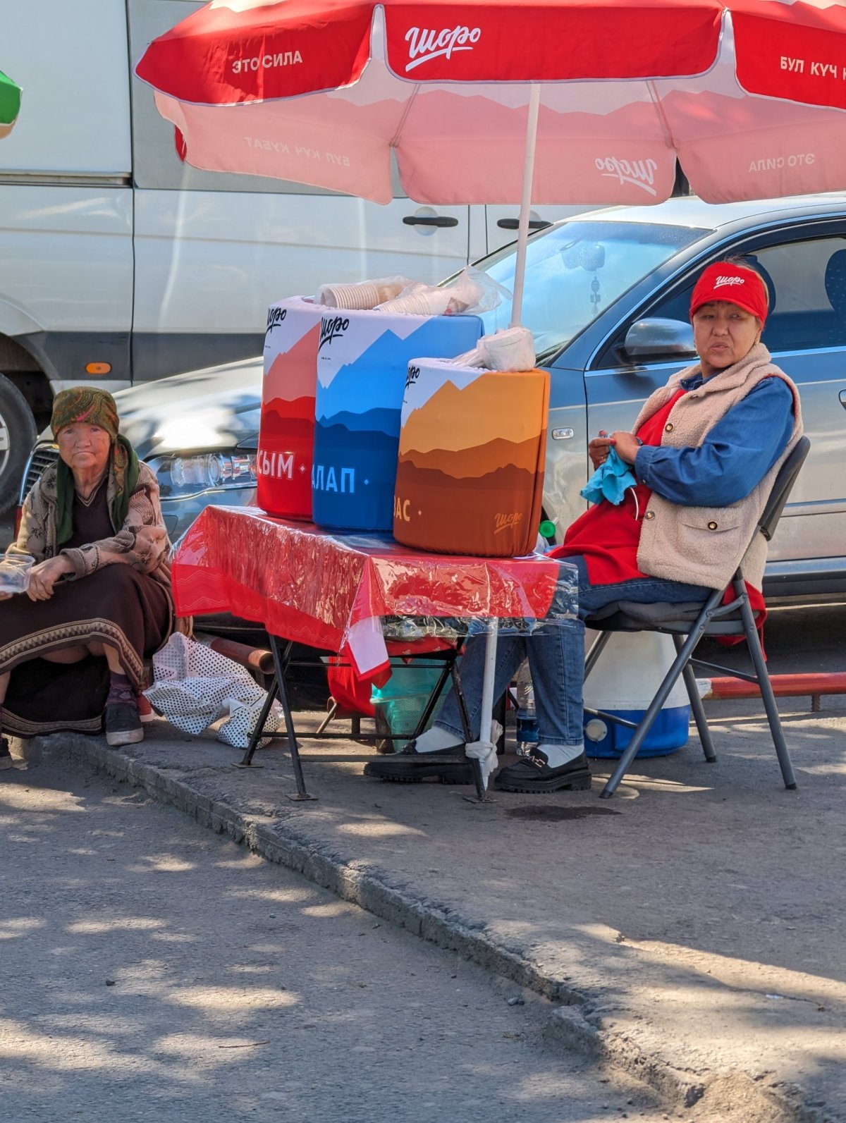 Mléčné pitíčko, které je na každé křižovatce. Je to osvěžující a místní to zbožňují.