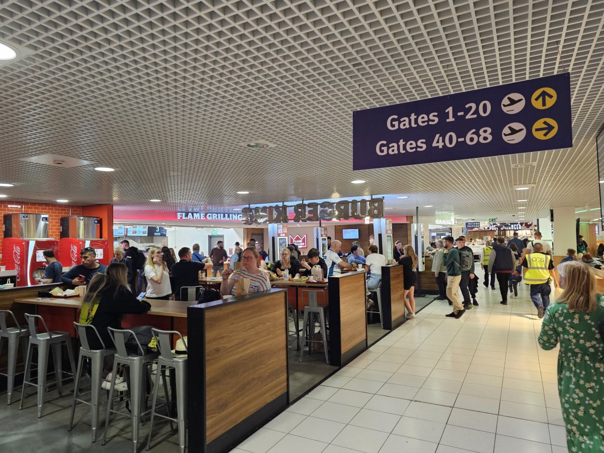 Food Court, tranzitní zóna