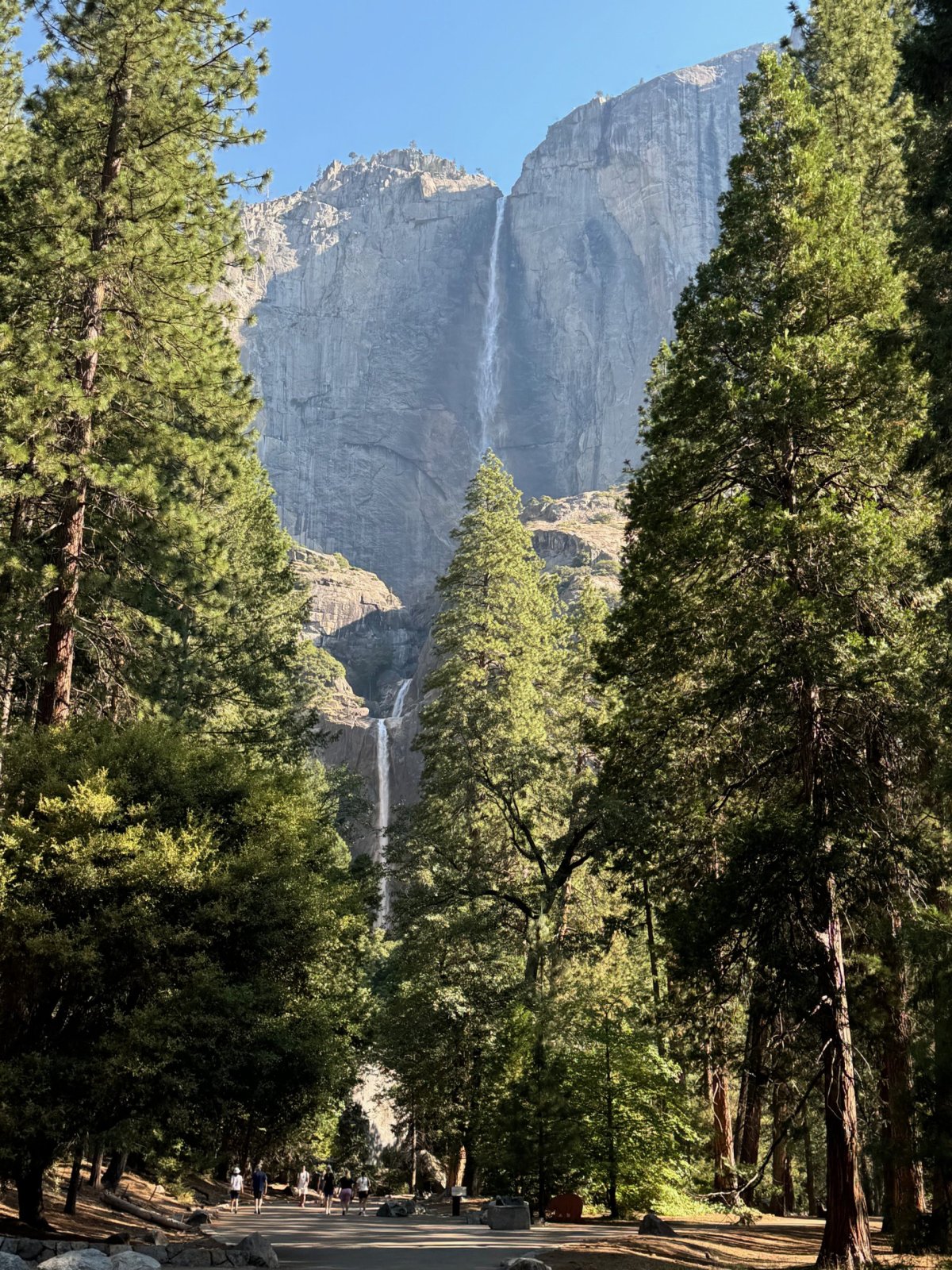  Lower aUpper Yosemite Fall