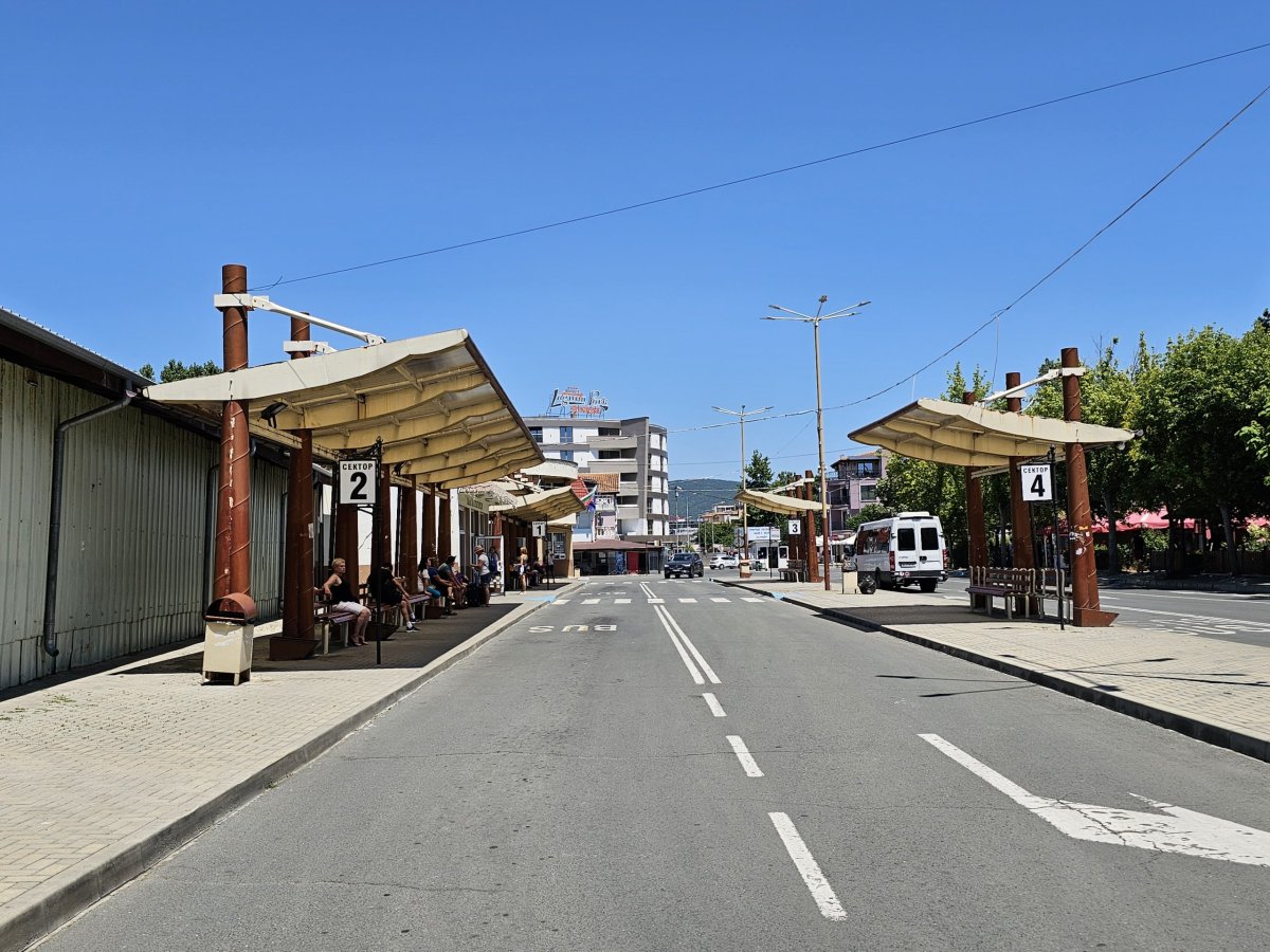 Autobusové nádraží Slunečné Pobřeží