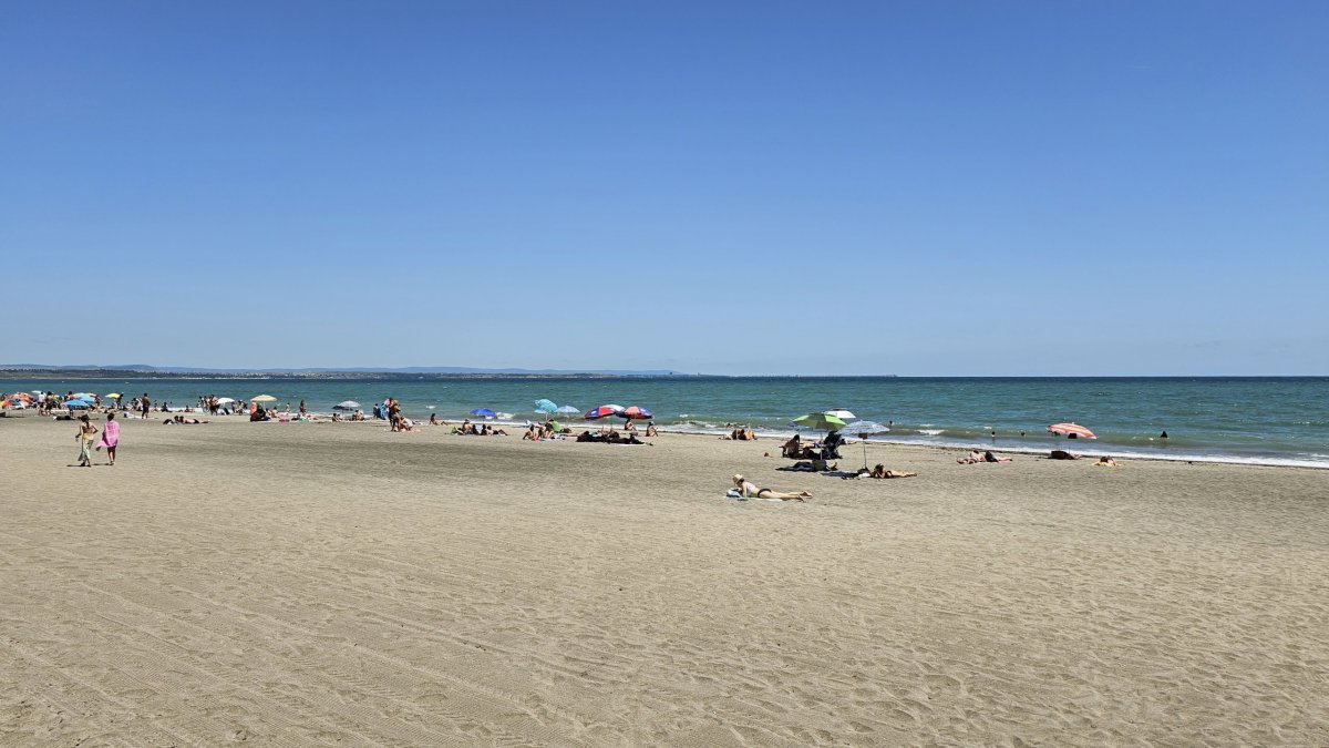 Sektory zdarma, Burgas Beach