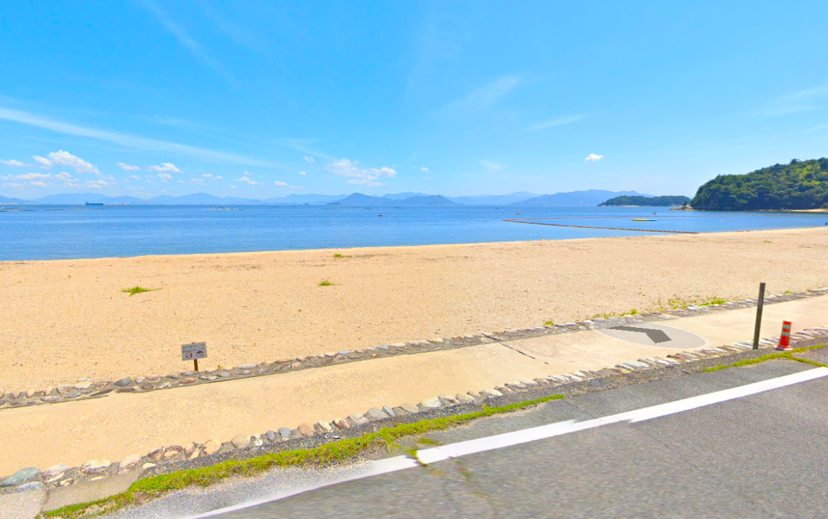 Tsutsumigaura beach