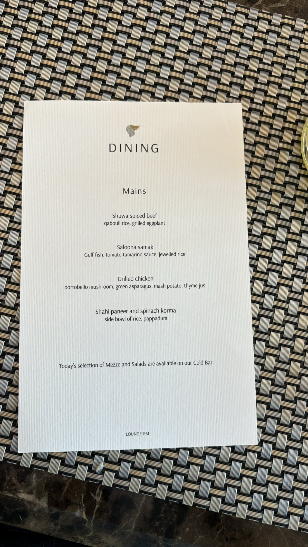 Menu v Busines and First class lounge